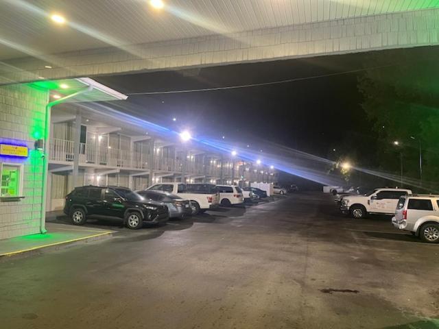 מלון Super 8 By Wyndham Kingsland I-95 Naval Base Area מראה חיצוני תמונה